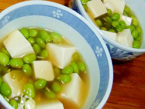 お豆腐と枝豆のとろとろスープ